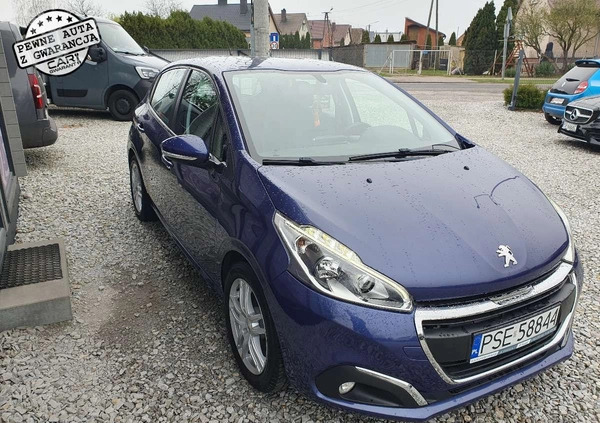Peugeot 208 cena 28900 przebieg: 156000, rok produkcji 2015 z Raciąż małe 407